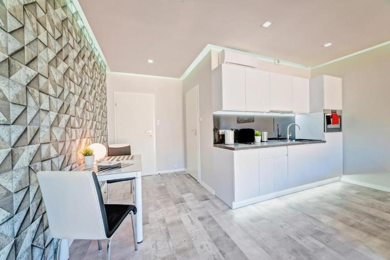פוזנן Good Time Apartments - Boznicza 1 I Male Garbary 8 מראה חיצוני תמונה