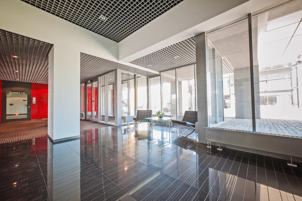 פוזנן Good Time Apartments - Boznicza 1 I Male Garbary 8 מראה חיצוני תמונה