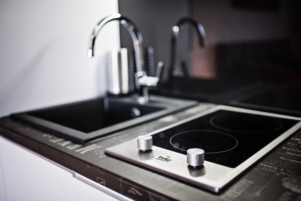 פוזנן Good Time Apartments - Boznicza 1 I Male Garbary 8 מראה חיצוני תמונה