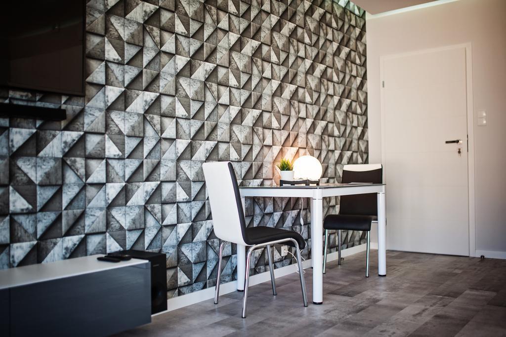 פוזנן Good Time Apartments - Boznicza 1 I Male Garbary 8 מראה חיצוני תמונה