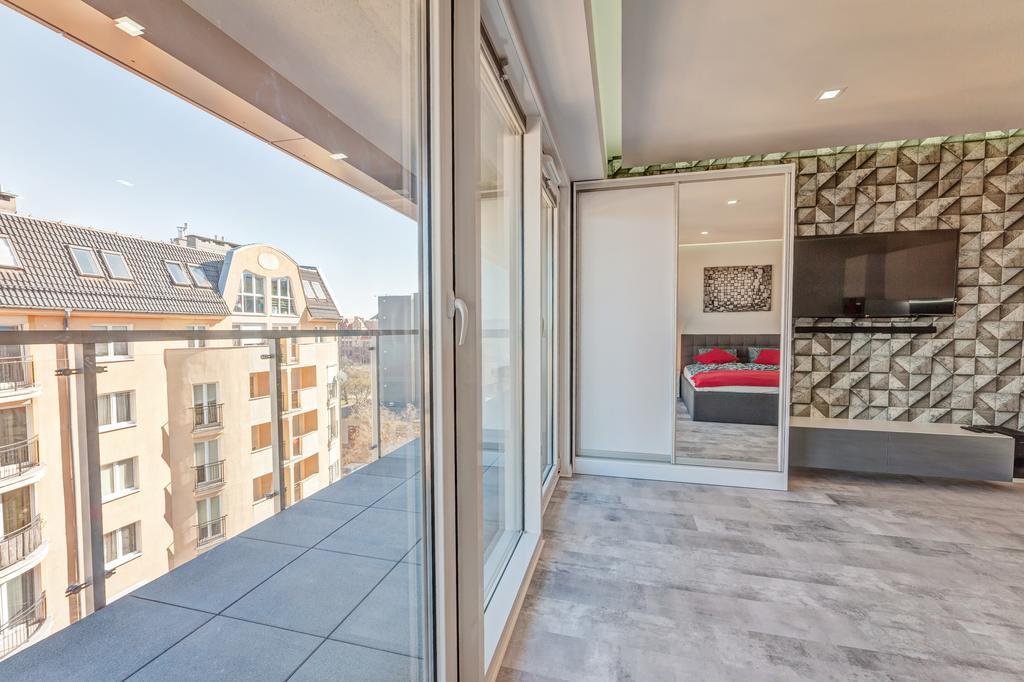 פוזנן Good Time Apartments - Boznicza 1 I Male Garbary 8 מראה חיצוני תמונה