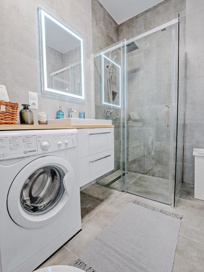 פוזנן Good Time Apartments - Boznicza 1 I Male Garbary 8 מראה חיצוני תמונה