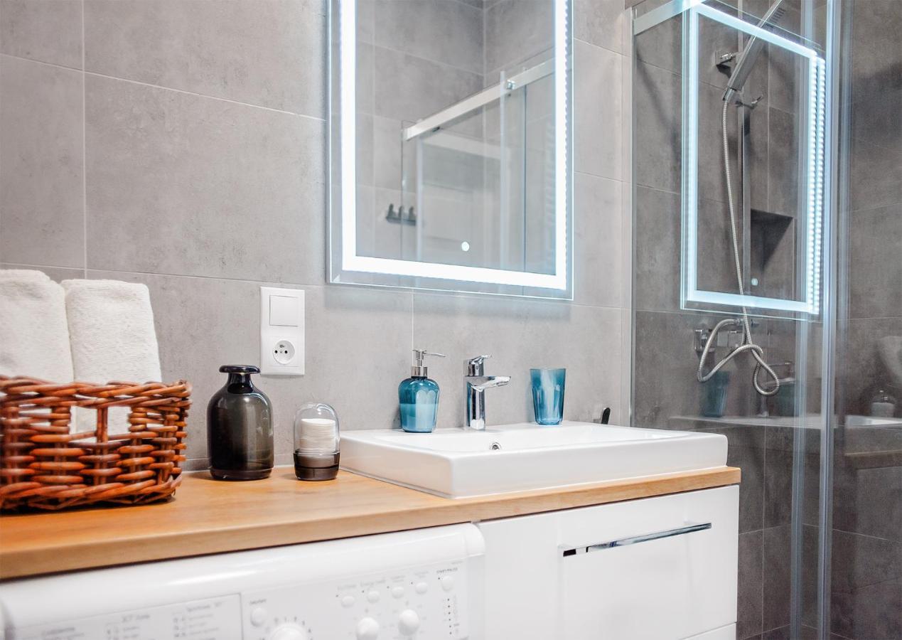 פוזנן Good Time Apartments - Boznicza 1 I Male Garbary 8 מראה חיצוני תמונה